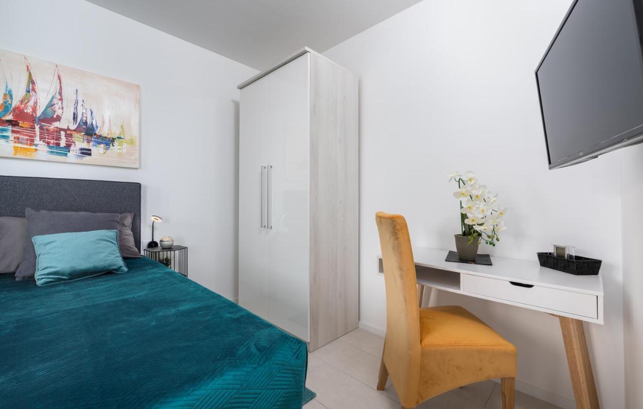 Apartments Amore Fazana Luaran gambar