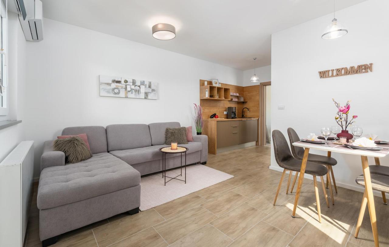Apartments Amore Fazana Luaran gambar